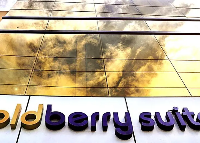 Goldberry Suites & Hotel Mactan 막탄